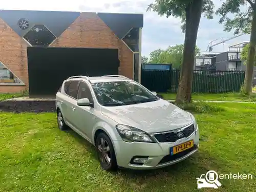KIA cee´d Sporty Wagon 1.4 ISG 2010