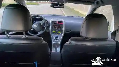 Toyota Auris 1.8 Hybrid 2010