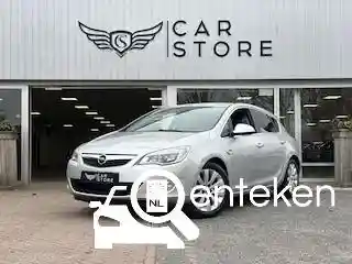Opel Astra 1.6 2010