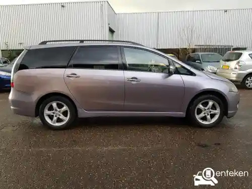 Mitsubishi Grandis 2.4 2004