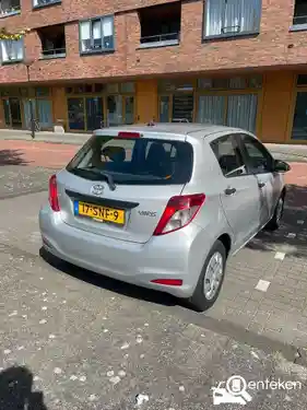 Toyota Yaris 1.0 2011