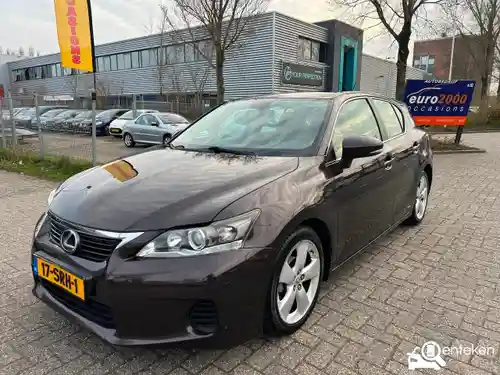 Lexus CT 200h 2011
