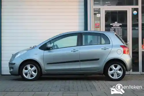Toyota Yaris 1.3 2006