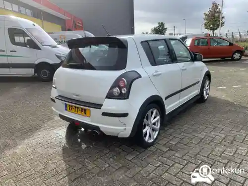 Suzuki Swift 1300 2007