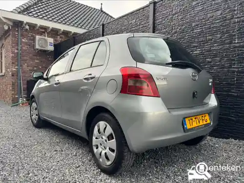 Toyota Yaris 1.3 2007