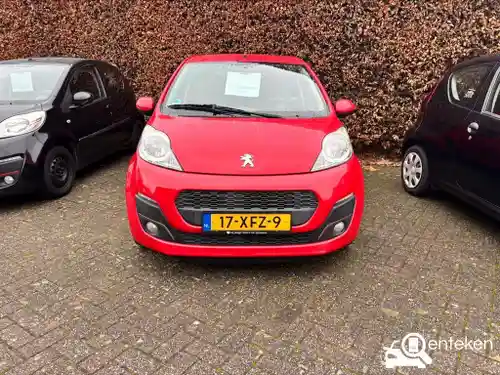 Peugeot 107 1.0 68 2012