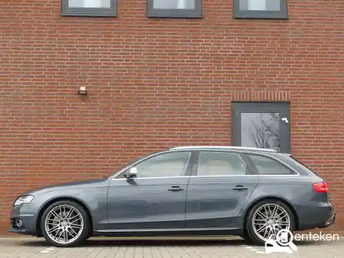 Audi S4 Avant 2009