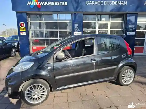 Peugeot 107 1.0 70 2011