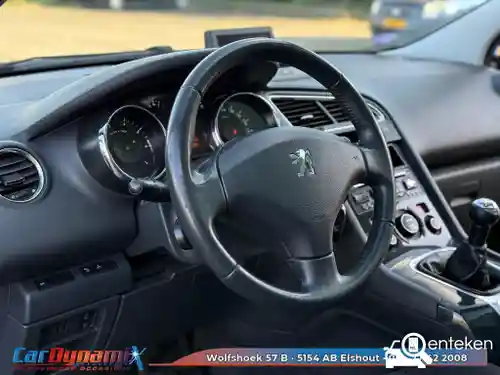 Peugeot 5008 120 VTi 2011