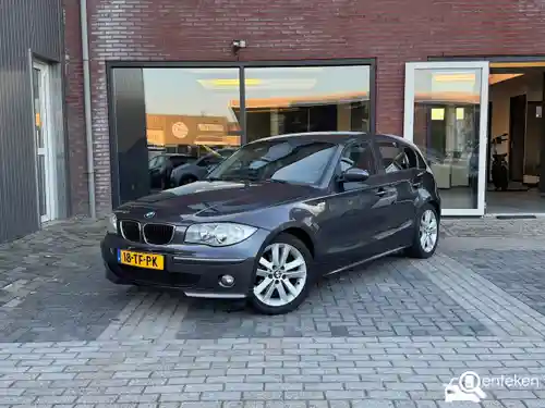 BMW 120i 2006