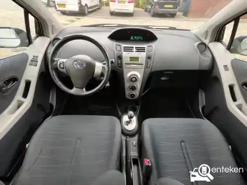 Toyota Yaris 1.3 2006