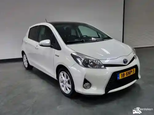 Toyota Yaris 1.5 Hybrid 2012