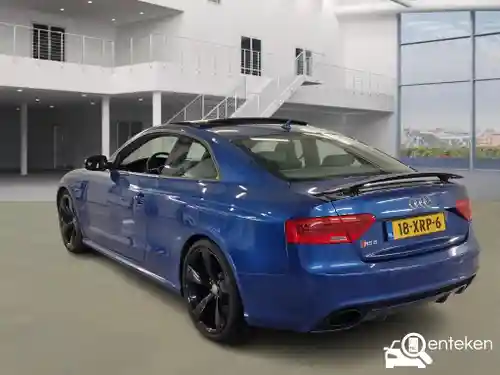 Audi RS5 Coupé 2012