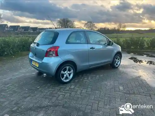 Toyota Yaris 1.0 2008
