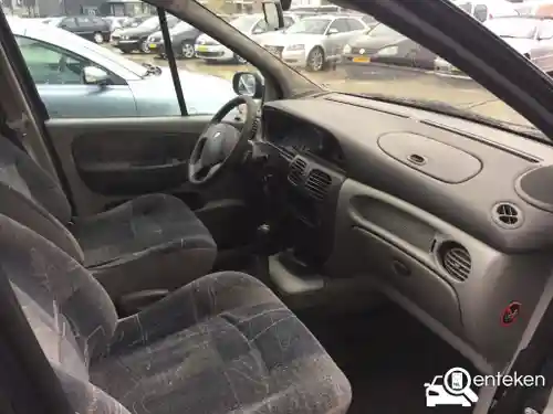 Renault Scénic 1.6 16V 2001