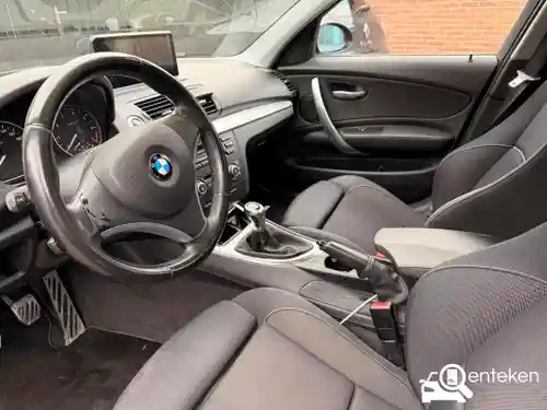 BMW 118i 2009