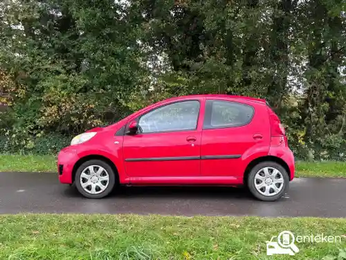 Peugeot 107 1.0 70 2009