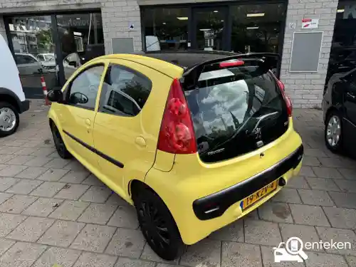 Peugeot 107 1.0 70 2010