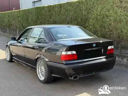 BMW 328i 1995