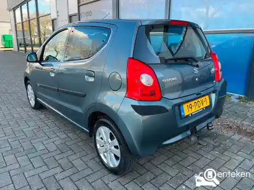 Suzuki Alto 1.0 2011