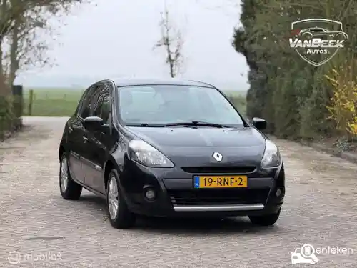 Renault Clio 1.2 16V 75 2011