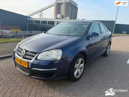 VW Jetta 1.6 FSI 2007