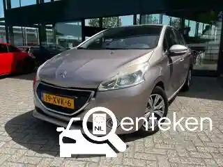 Peugeot 208 1.2 PureTech 82 2012