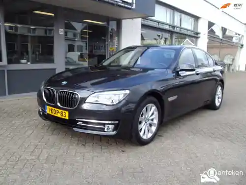 BMW 750i 2012