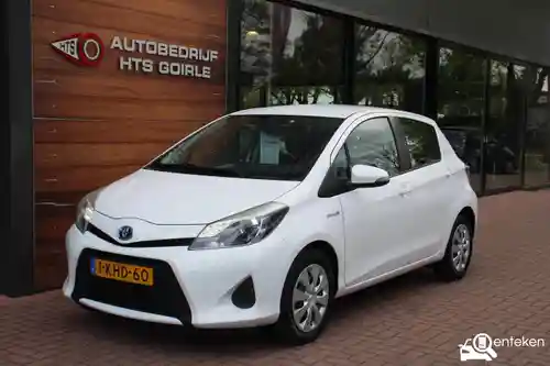 Toyota Yaris 1.5 Hybrid 2013