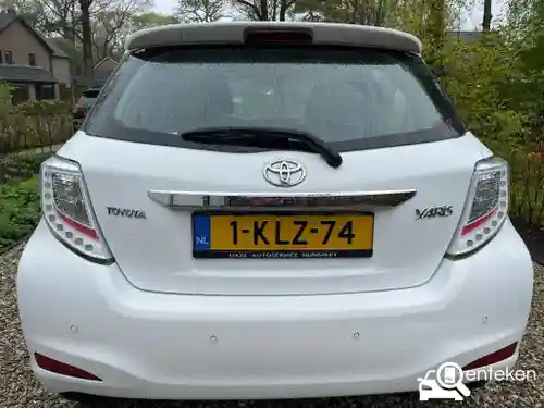 Toyota Yaris 1.0 2013