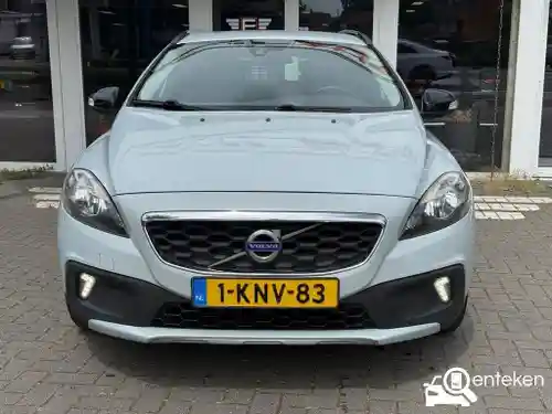 Volvo V40 Cross Country D2 2013