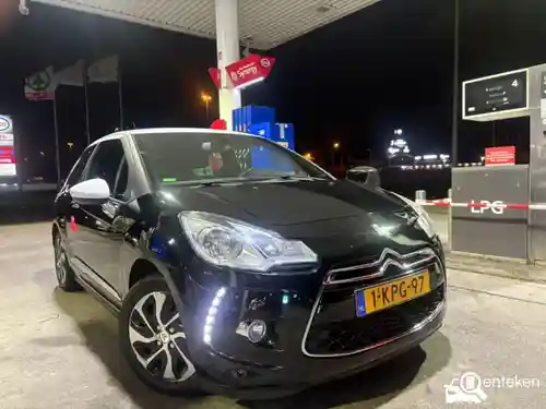 Citroen DS 3 e-HDi 90 2013