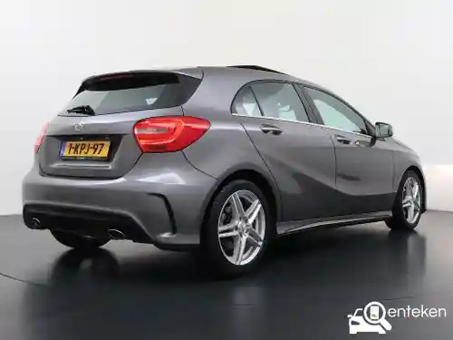 Mercedes-Benz A 180 2013