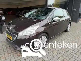 Peugeot 208 1.2 PureTech 82 2013