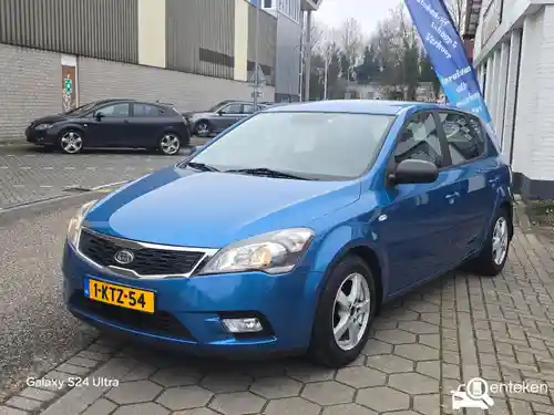 KIA cee´d 1.4 2011