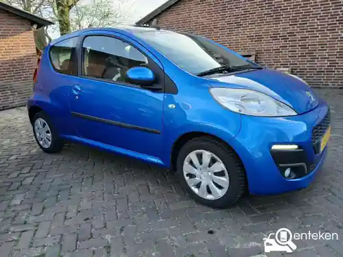 Peugeot 107 1.0 68 2013