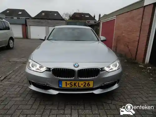BMW 320i 2013