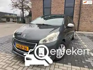 Peugeot 208 1.2 PureTech 82 2013