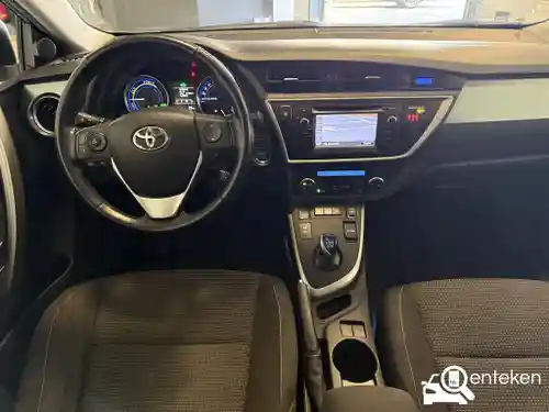 Toyota Auris 1.8 Hybrid 2013