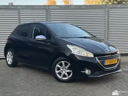 Peugeot 208 1.2 PureTech 82 2014