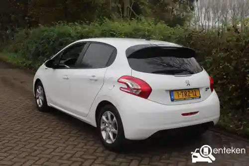 Peugeot 208 1.2 PureTech 82 2014