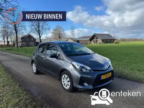 Toyota Yaris 1.5 Hybrid 2014
