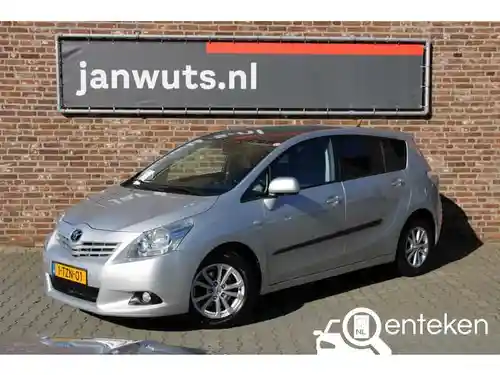 Toyota Verso 1.8 2011