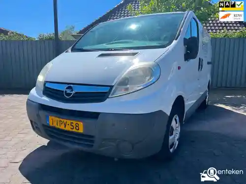 Opel Vivaro 2,9t 2.0 CDTI 2011