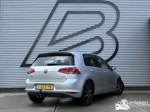 VW Golf 1.6 TDI BlueMotion 2014