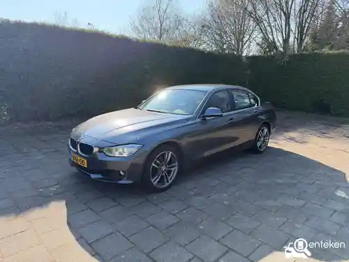BMW 320i 2014