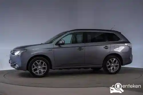 Mitsubishi Outlander 2.0 Plug-In Hybrid 2014