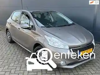 Peugeot 208 1.2 PureTech 82 2013