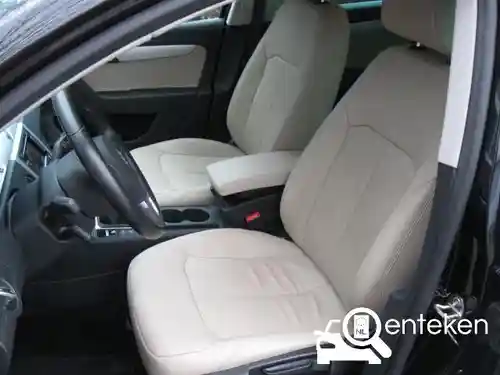VW Passat Variant 1.6 TDI BlueMotion 2014