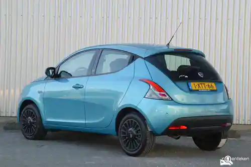 Lancia Ypsilon 0.9 TwinAir Turbo 8v p 2014